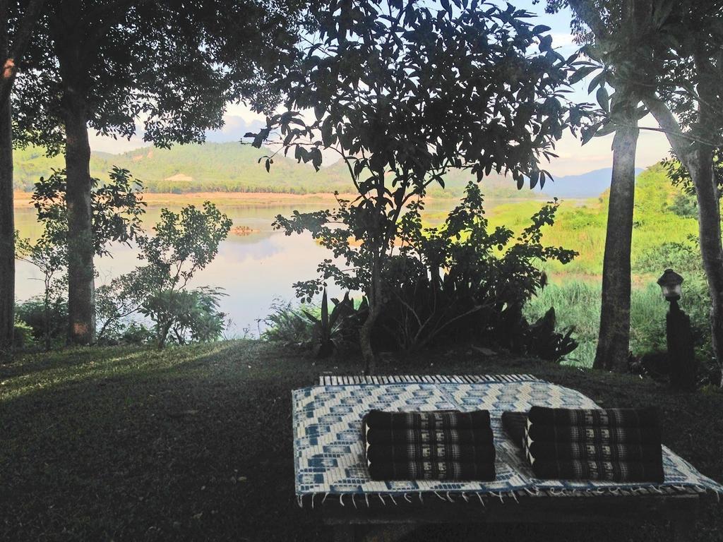 Mekong Villas Pak Chom Екстериор снимка
