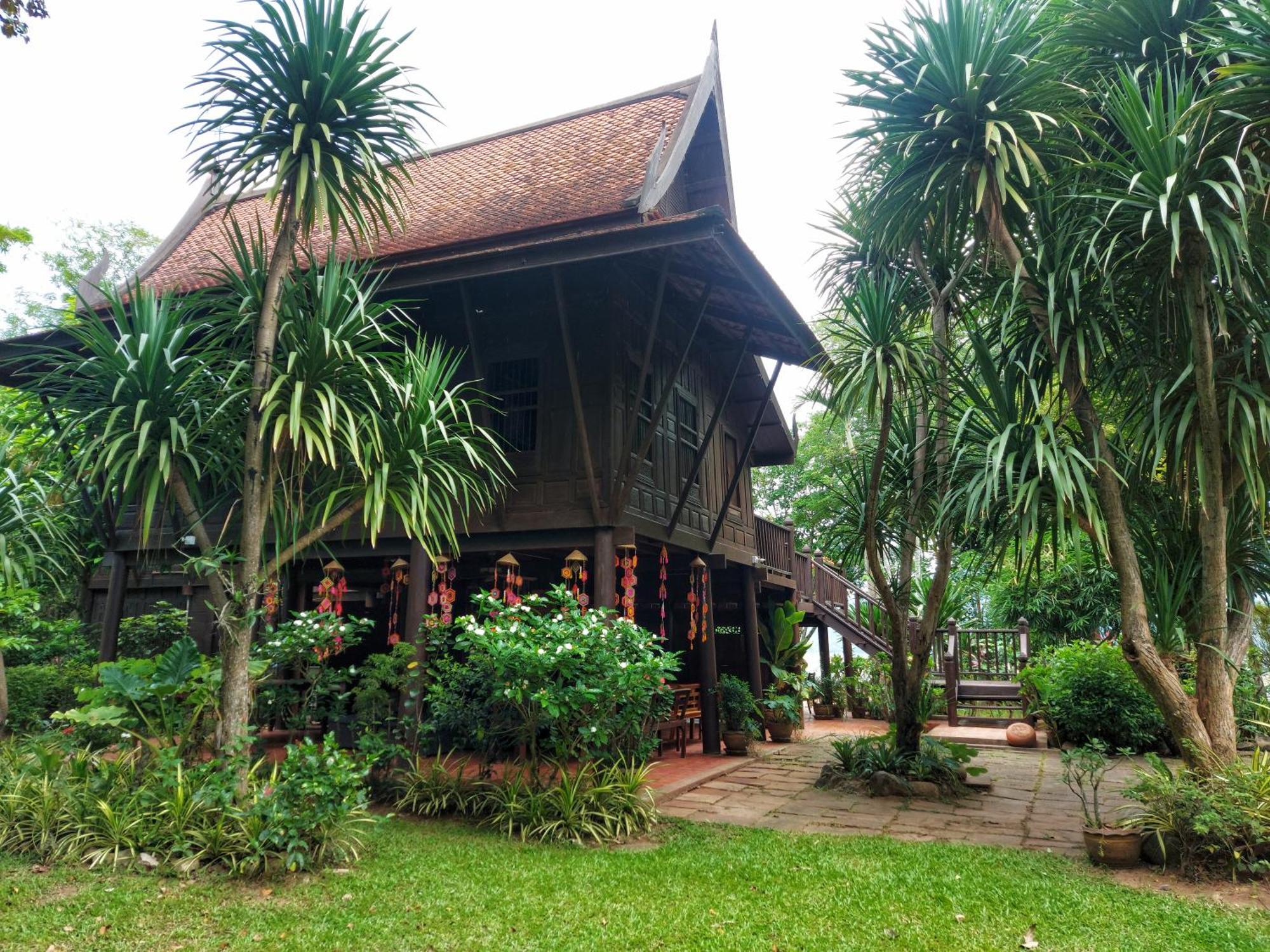 Mekong Villas Pak Chom Екстериор снимка