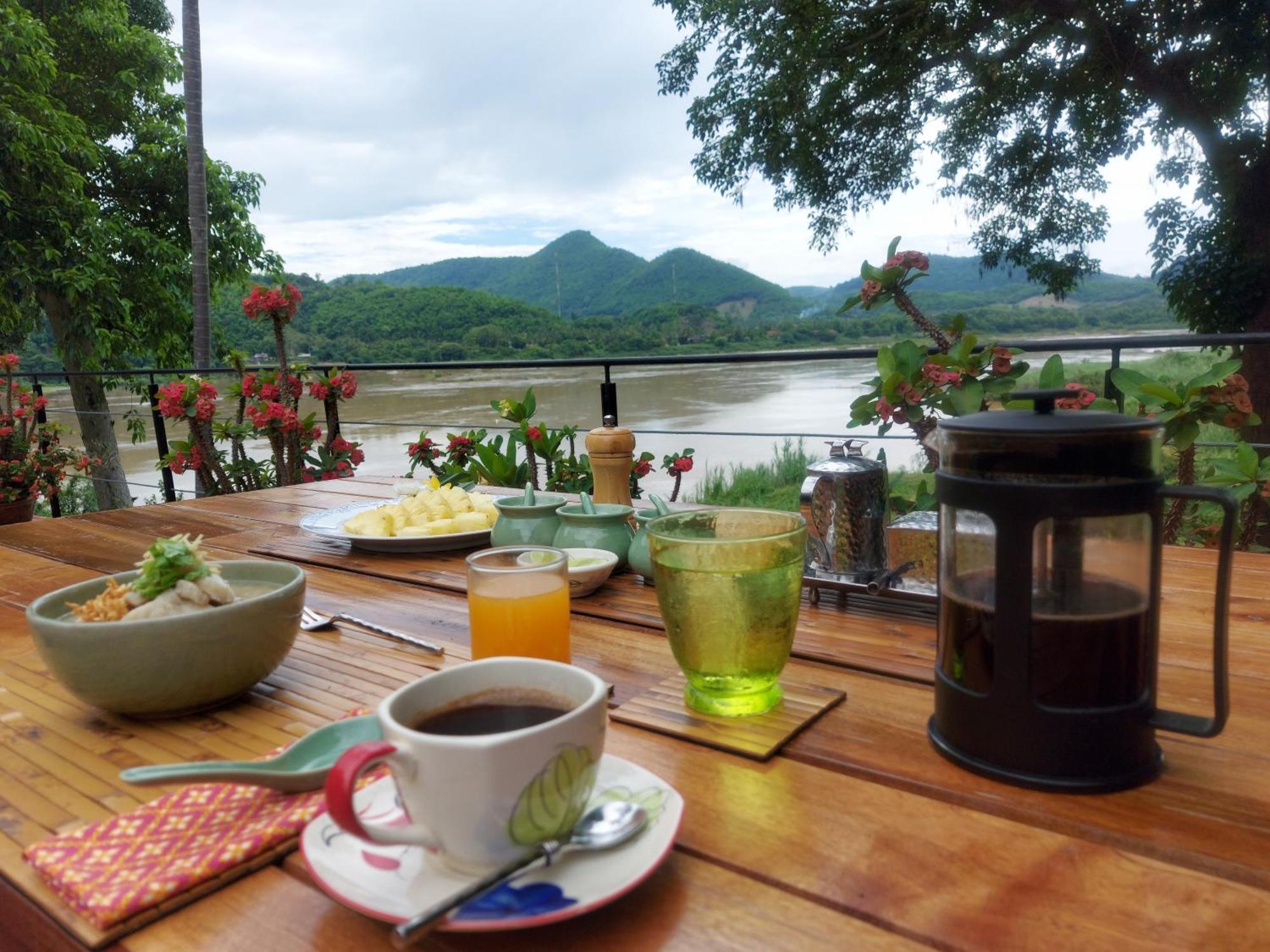 Mekong Villas Pak Chom Екстериор снимка